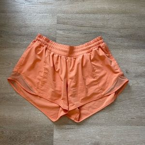 Lululemon 4"  High Rise Hotty Hot Shorts